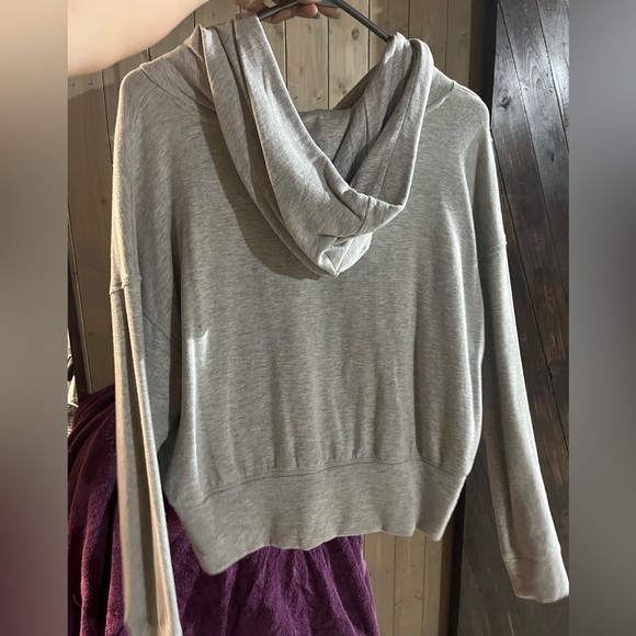 OFFLINE OTT CROPPED FLEECE HOODIE - Picture 4 of 4